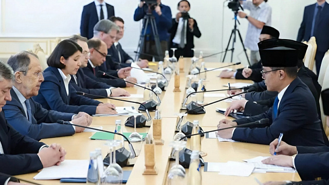 Indonesian Foreign Minister invites his Russian counterpart to Jakarta