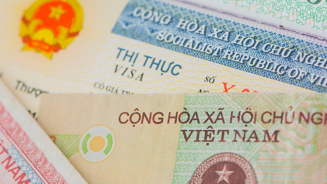 Vietnam proposes five-year visa exemption to attract foreign experts in key sectors
